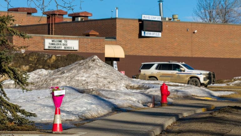 Canada: High School Shooting in Tumbler Ridge Leaves Eight Dead, 27 Injured